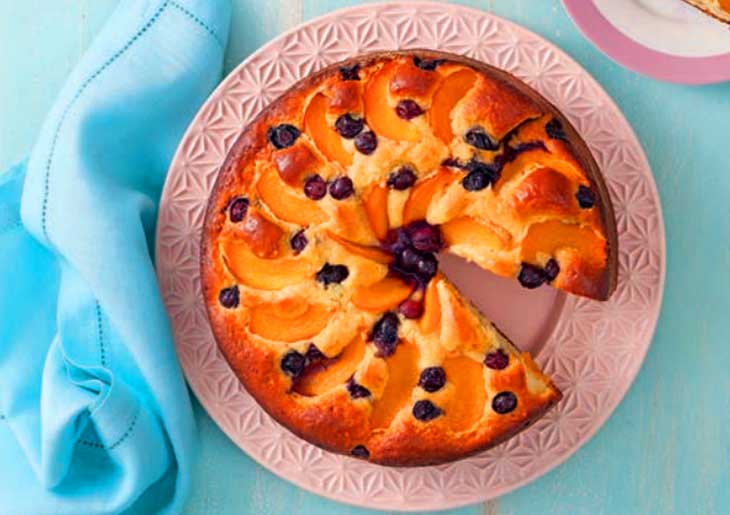 Receita de Bolo de Pêssego Mirtilo Veja como é fácil